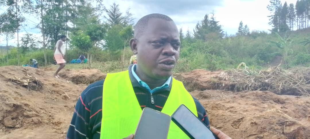Ngagenu emphasized the need for collaboration between the contractor and the community to ensure smooth execution of the civil works.