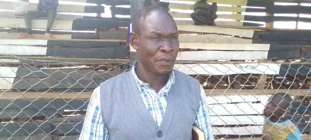 Ouchi lauded party members