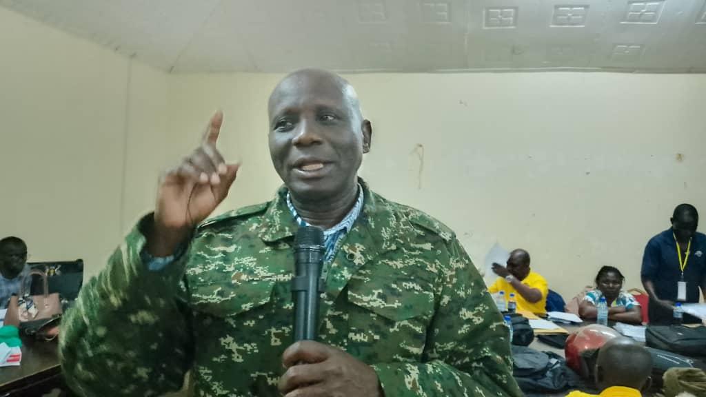 Zombo’s Resident District Commissioner, Festus Ayikobua, commended all candidates and urged voters to remain united, discouraging divisive rhetoric.