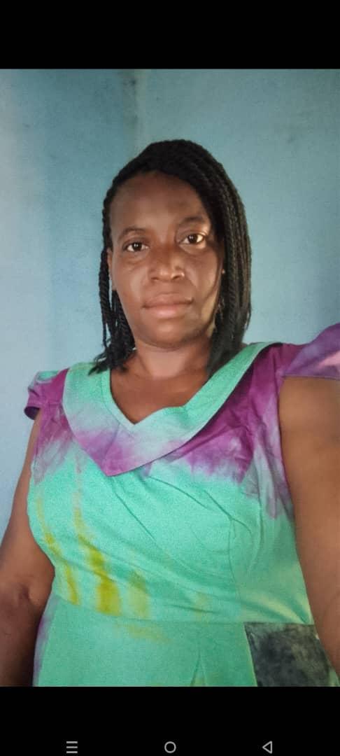 Estelle  Yayi