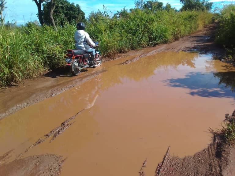 The road's impassability created major hardships for the community, cutting off supplies and travel.