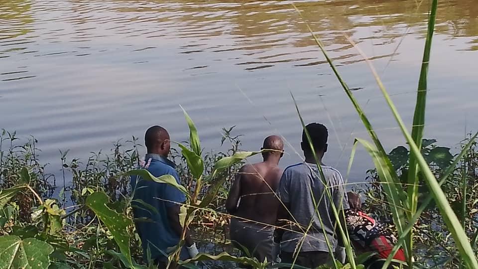 ZOMBO: Local divers discover Body of 8-Year-Old days after Nyagak River Crash