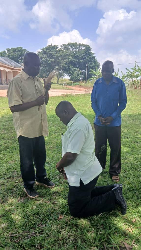 Jadipu blessed Kabuye after the engagement