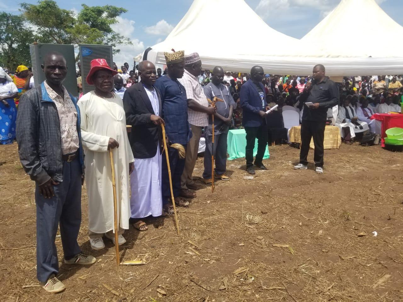 The Alur Kingdom Delegation