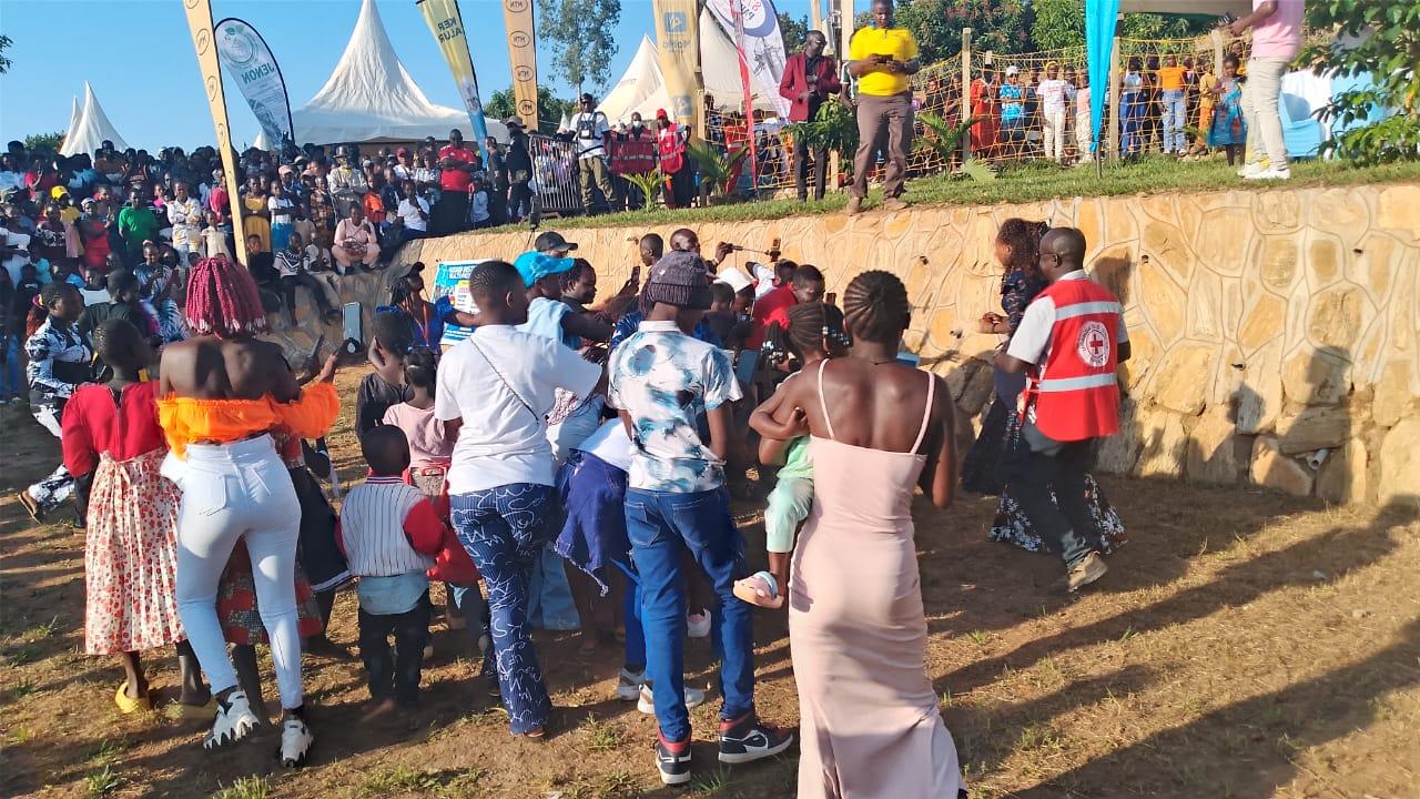 Alur subjects dance their traditional Agwara.