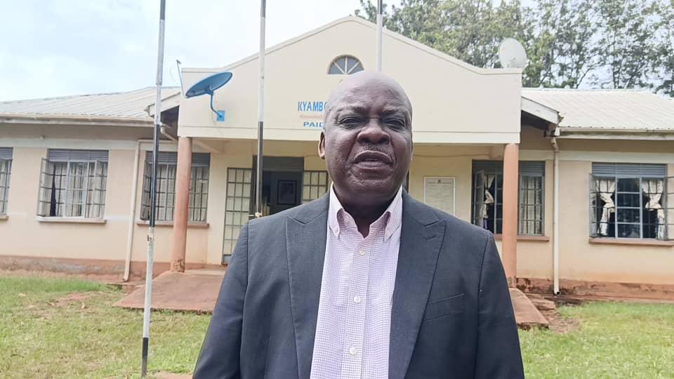 Dr. Peter Wanyama Obanda, Dean of the School of Management and Entrepreneurship, represented the Vice Chairperson at the ceremony held at the Paidha Campus in Zombo.